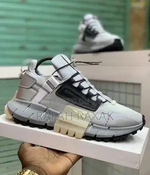 Original Grey Reebok Zig Kinetica Edge Sneakers