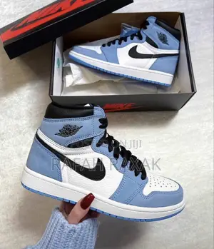 Original Nike Air Jordan 1 Retro High Top University Blue