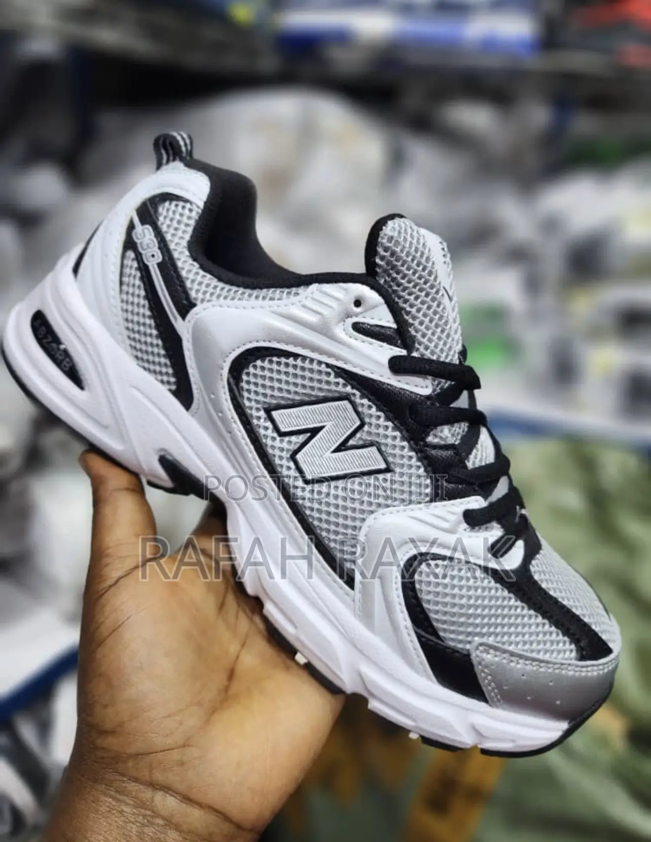 Original New Balance 530 Cloth Sneakers