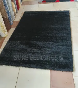 Black Shaggy Carpet