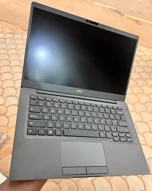 Laptop Dell Latitude 7400 8GB Intel Core I5 SSD 256GB