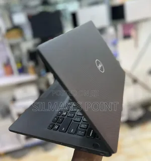 Laptop Dell Latitude 7400 8GB Intel Core I5 SSD 256GB