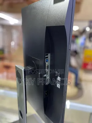 Dell Monitor Inch 22 IPS Screen