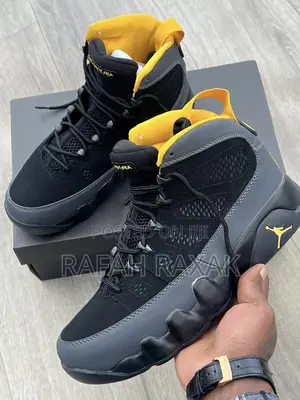 Original Black/Grey Nike Air Jordan 9 Sneakers
