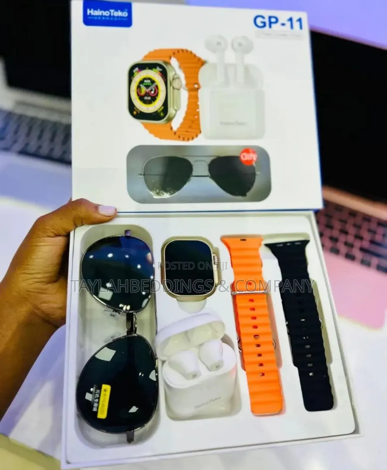 GP-11 Smart Watch With Wireless Bluetooth Earbuds Sunglass