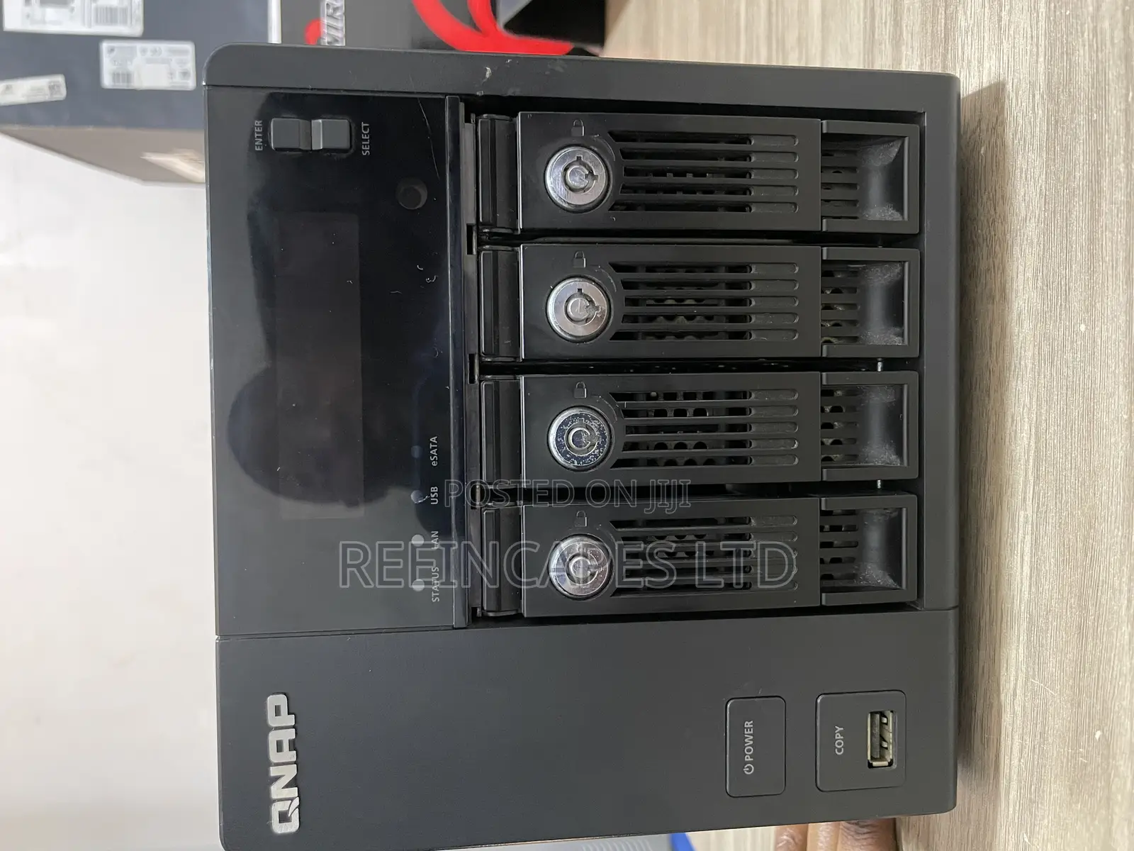 Server 16GB Intel Atom HDD 4T