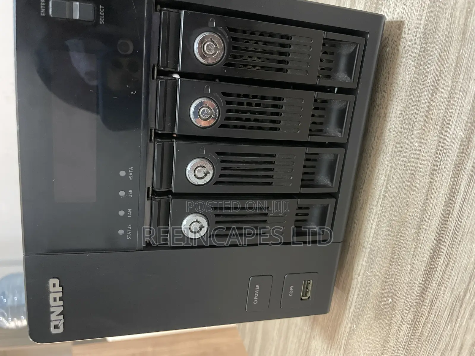 Server 16GB Intel Atom HDD 4T