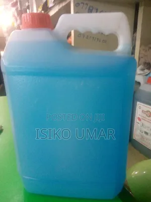 Combat Terrazzo And Tile Cleaner