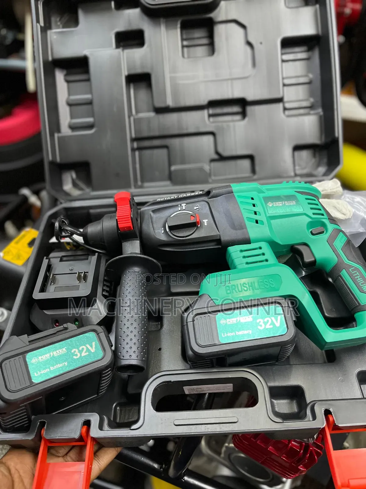 Hammer Drill Rechargeable.32v
