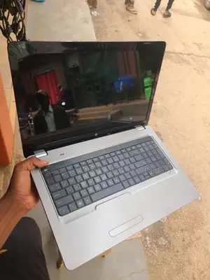 Laptop HP G71T 4GB Intel Core 2 Duo HDD 320GB
