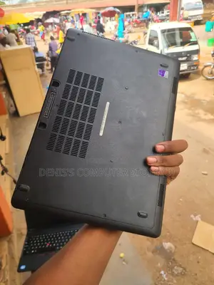 Laptop Dell Latitude E5500 8GB Intel Core I5 SSD 256GB