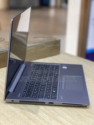 New Laptop HP ZBook 14u G4 16GB Intel Core I7 SSD 500GB