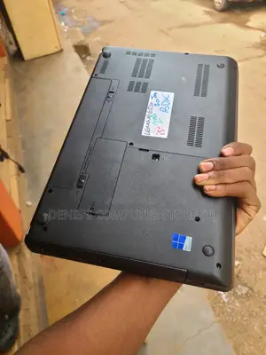 Laptop Lenovo ThinkPad Edge E530 4GB Intel Core I5 HDD+SSD 500GB