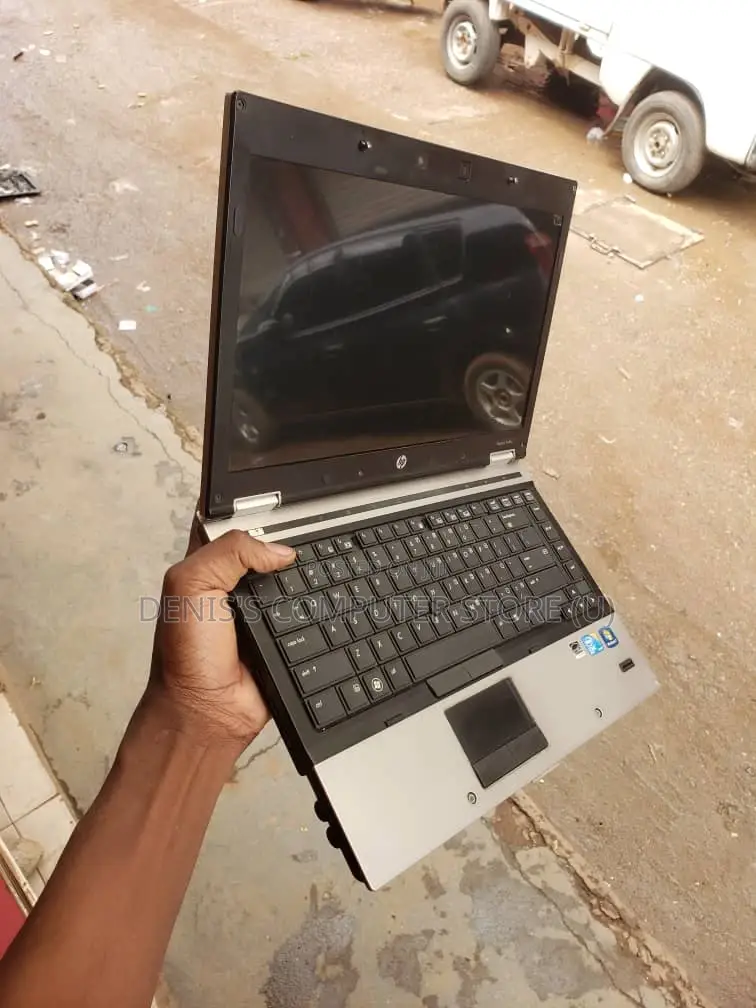 Laptop HP Compaq 8440p 4GB Intel Core I5 HDD 500GB