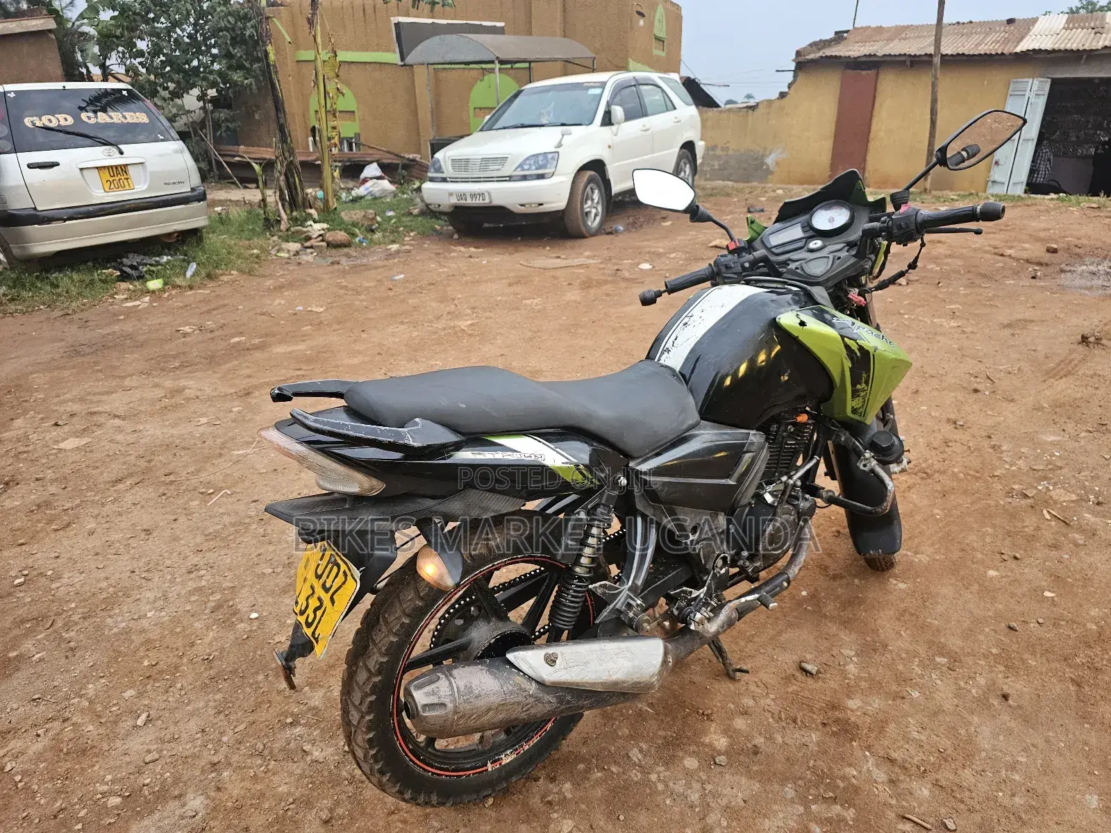 TVS Apache 180 RTR 2018 Black