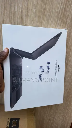 Apple Magic Keyboard 11 Inch 4th Generation