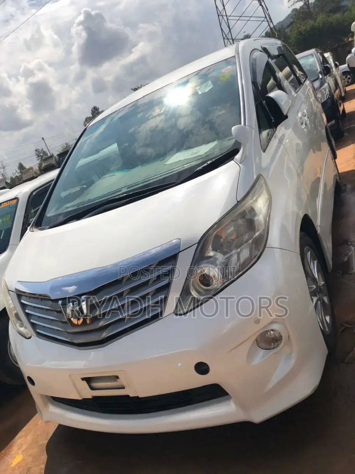 Toyota Alphard 2012 White