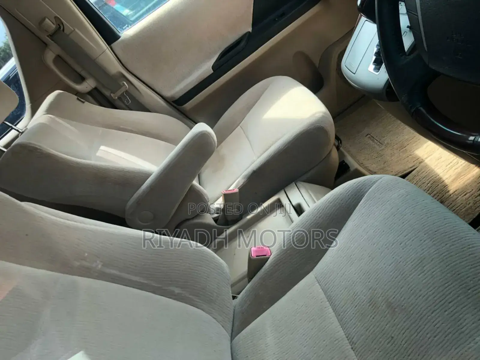 Toyota Alphard 2012 White
