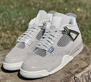Original Air Jordan 4 Frozen Moments Sneakers
