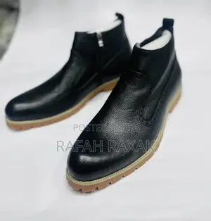 Original Clarks Gentle/Casual Ankle Leather Zip Boots