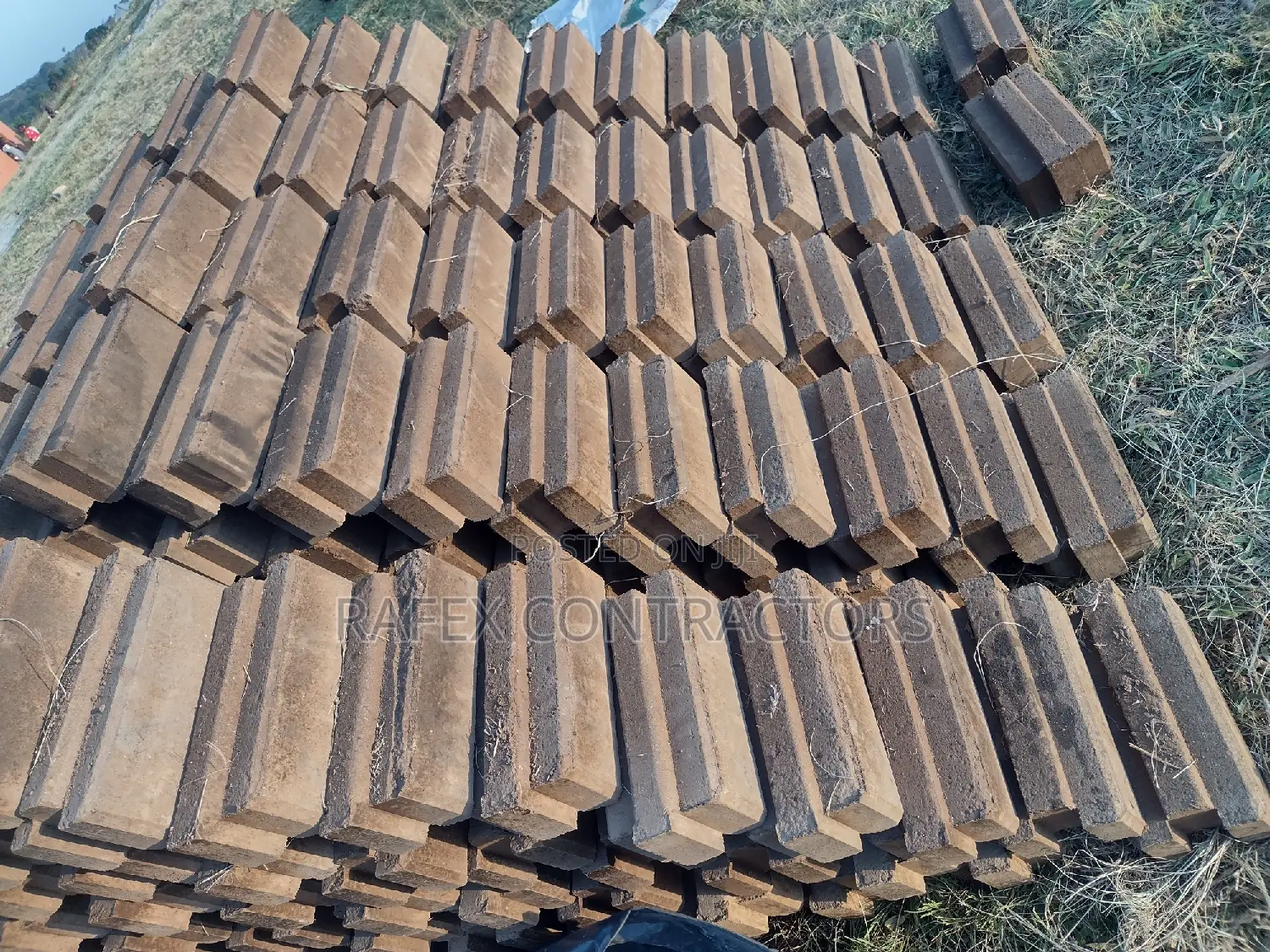 Interlocking Soil Block Laying ( Issb )