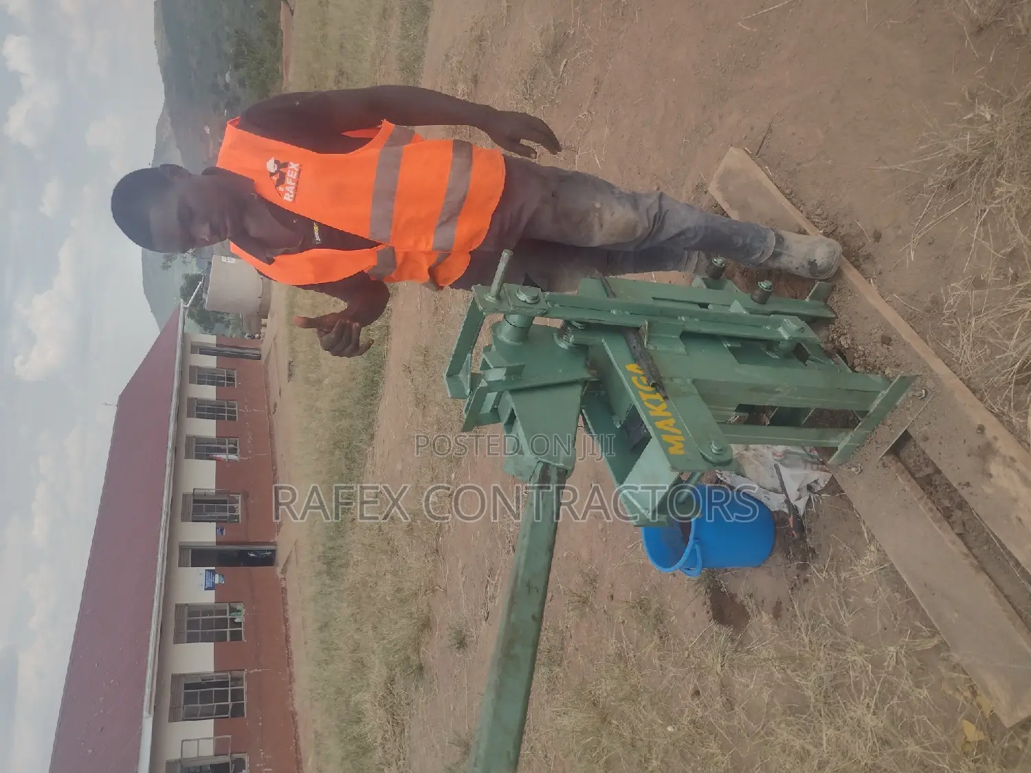 Interlocking Soil Block Laying ( Issb )