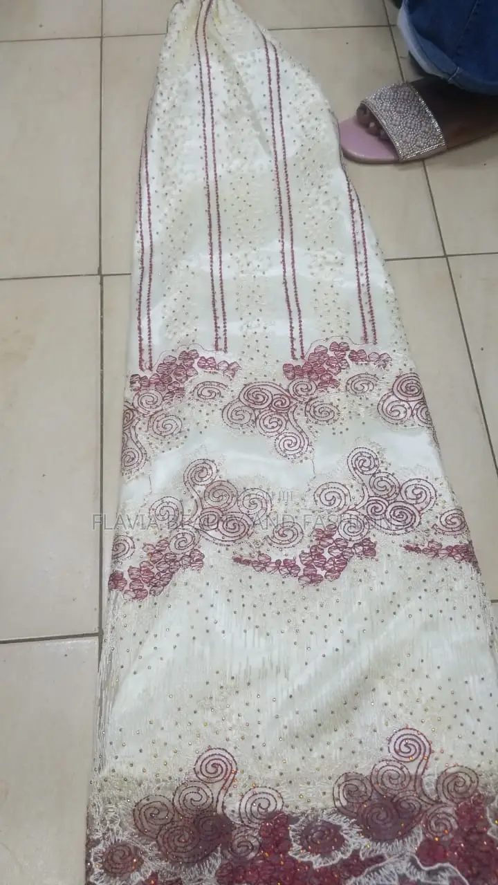 Gomesi Materials