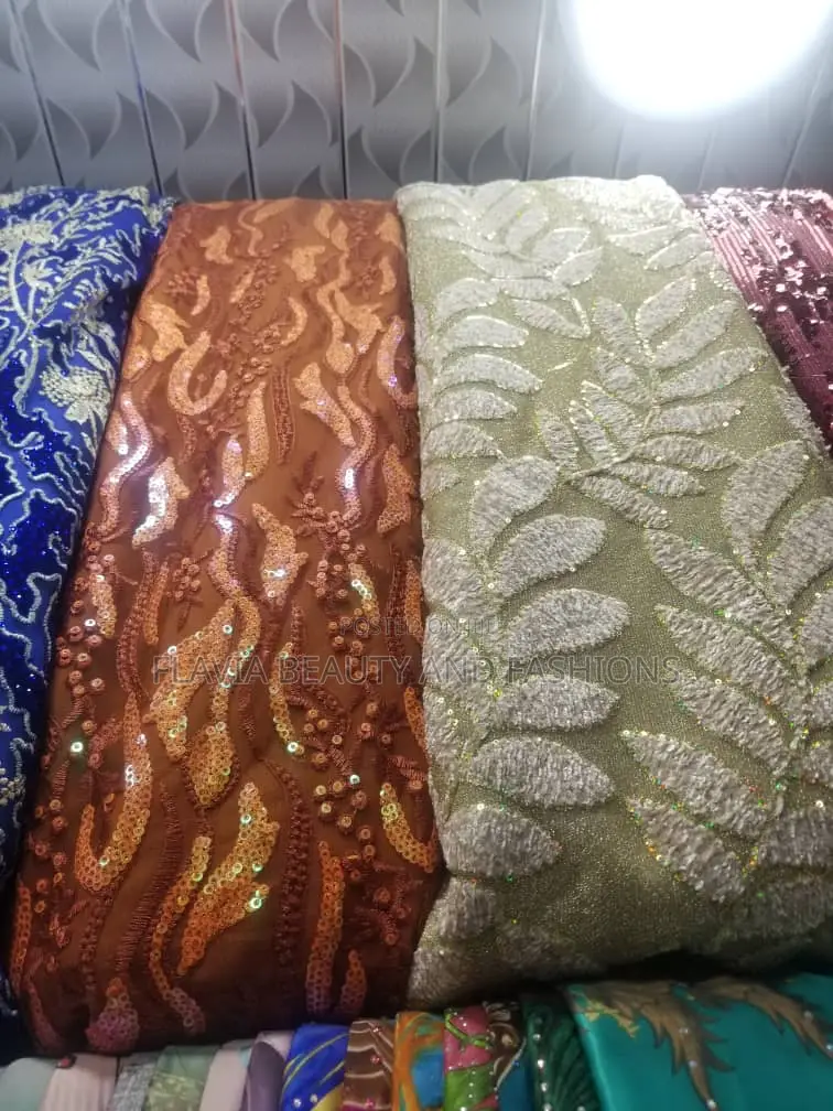 Gomesi Materials