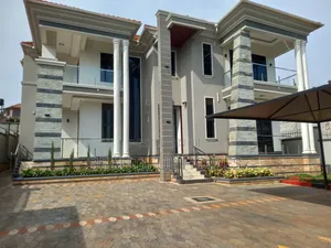 Furnished 6bdrm Mansion in Kira, Central Division for sale