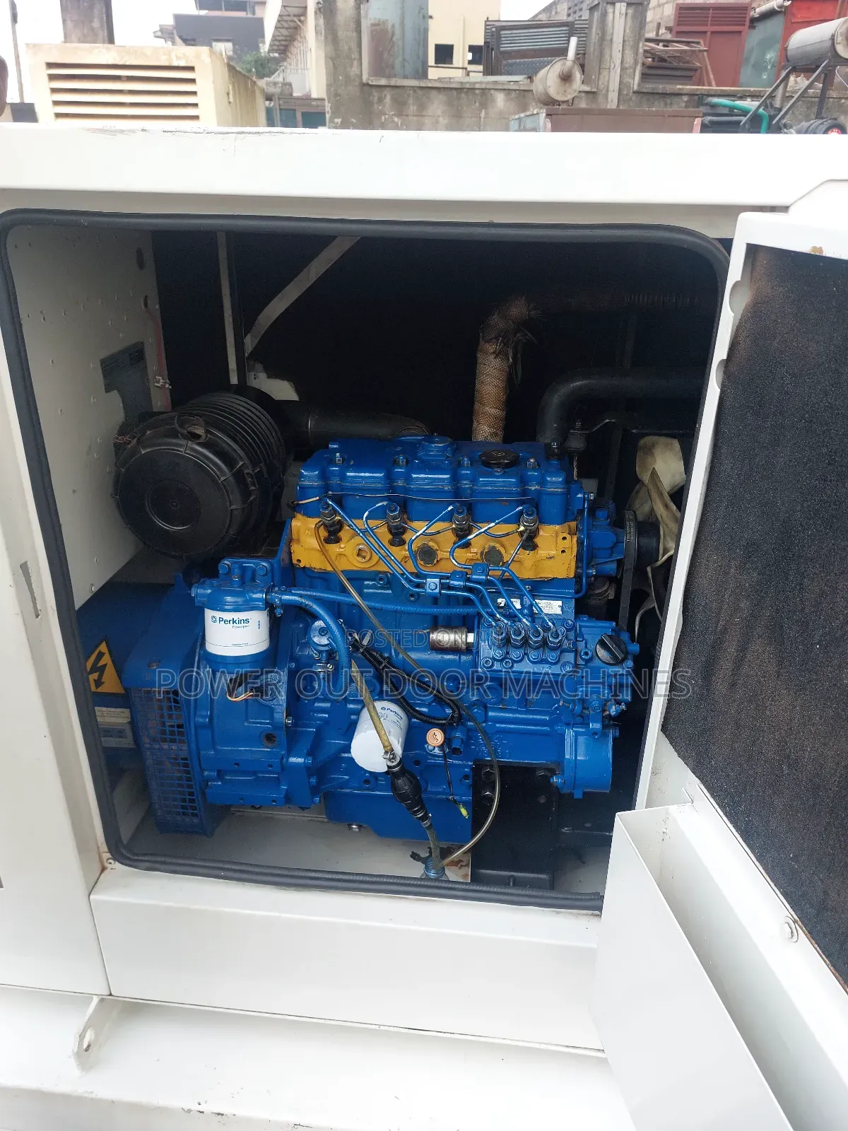 20 Kva Perkins DIESEL Super Silent Generator