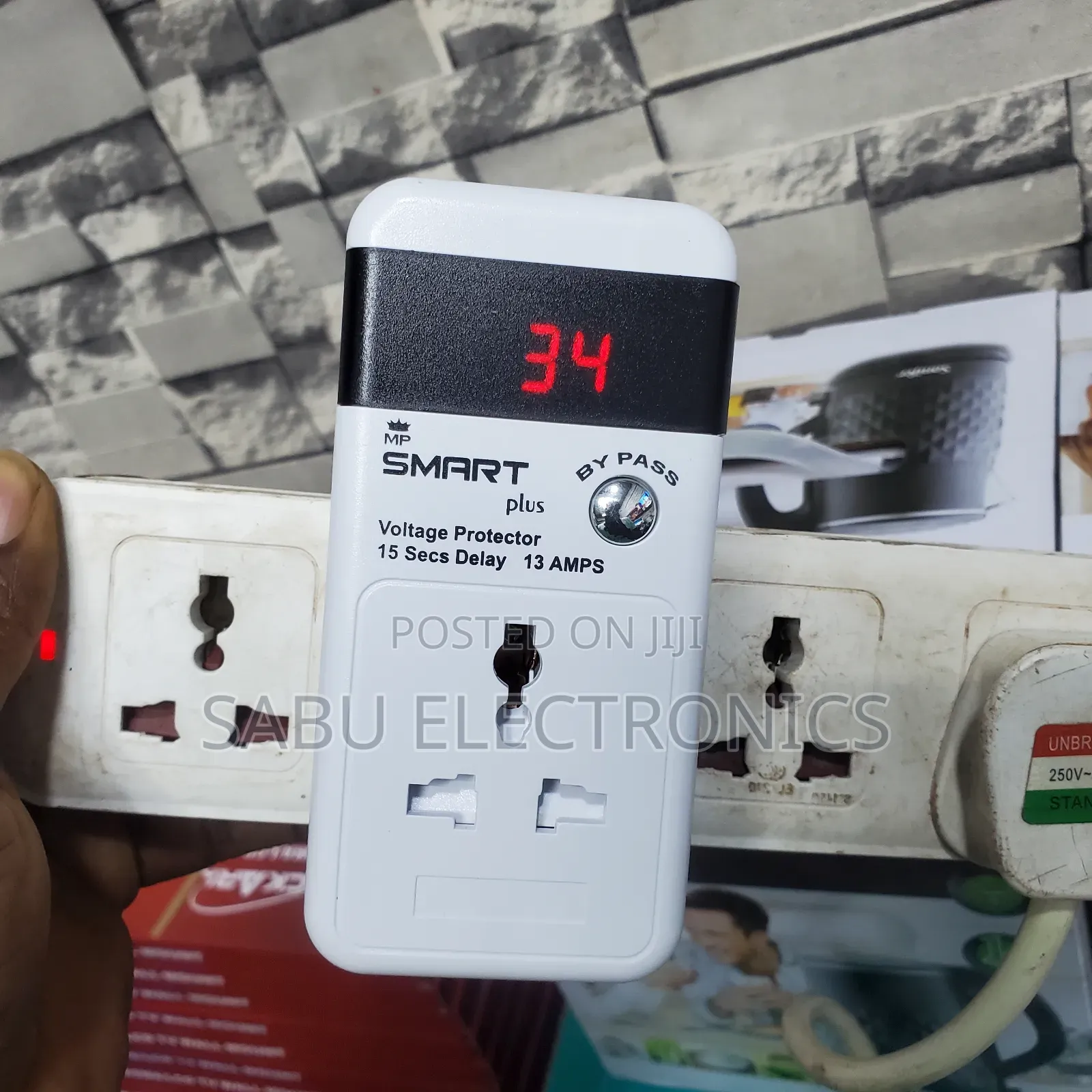 Automatic Power Guard/ Voltage Protector With LCD Screen