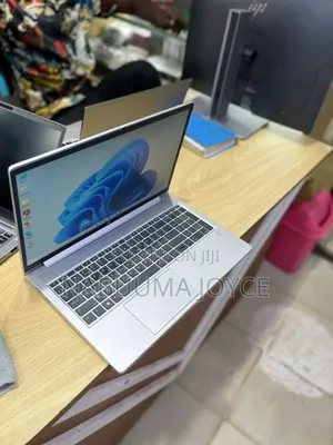 New Laptop Dell Latitude 7400 16GB Intel Core I5 SSD 512GB