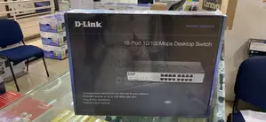 D-Link 16 Port Desktop Switch
