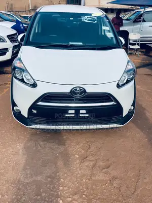 Toyota Sienta 2016 White