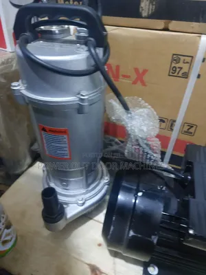 25 Metres / 70 Feet Edon Submersible Water Pump