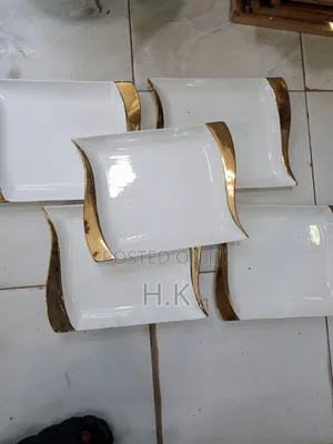 6pcs of Golden Dinner