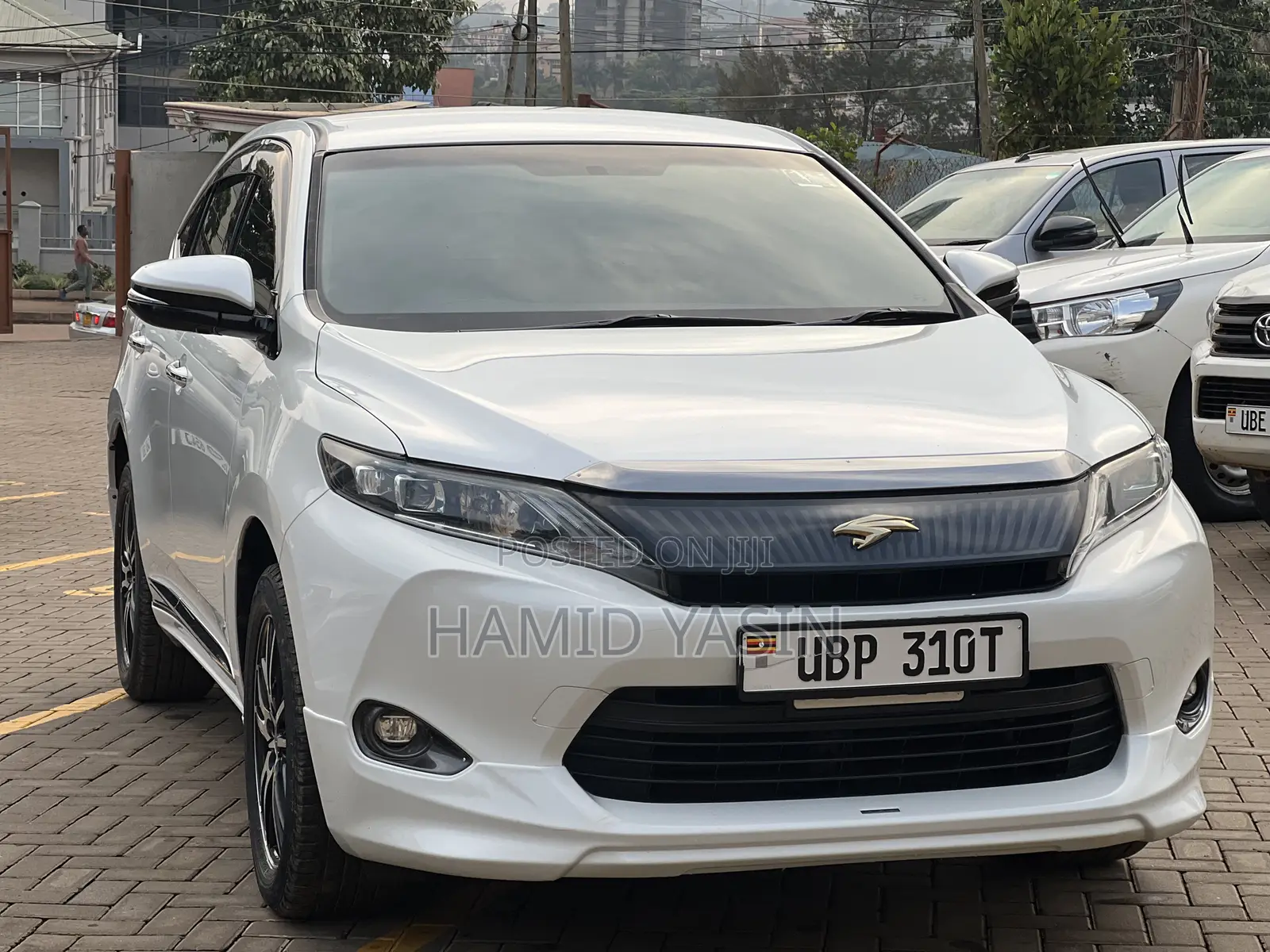 Toyota Harrier 2014 White