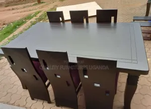 6 Sitter Dinning Table on Order
