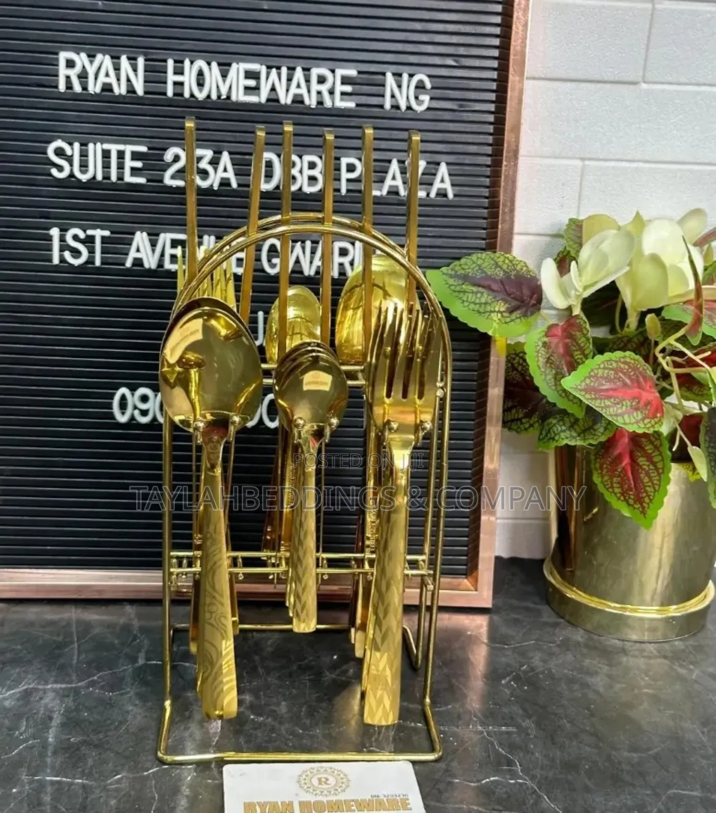 High Quality 24 Piece Stainless Steel Gold Cutlery Set
