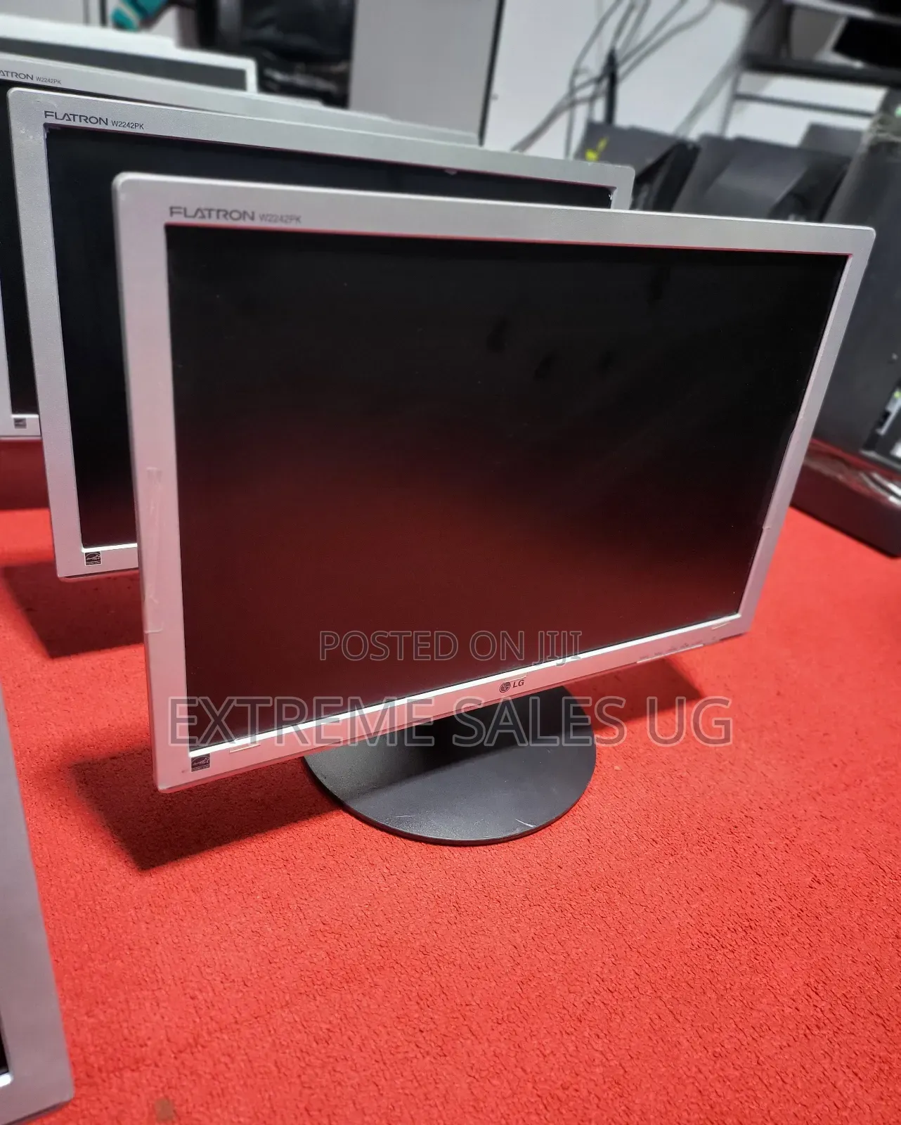 22 Inches LG Monitors Available at Only 