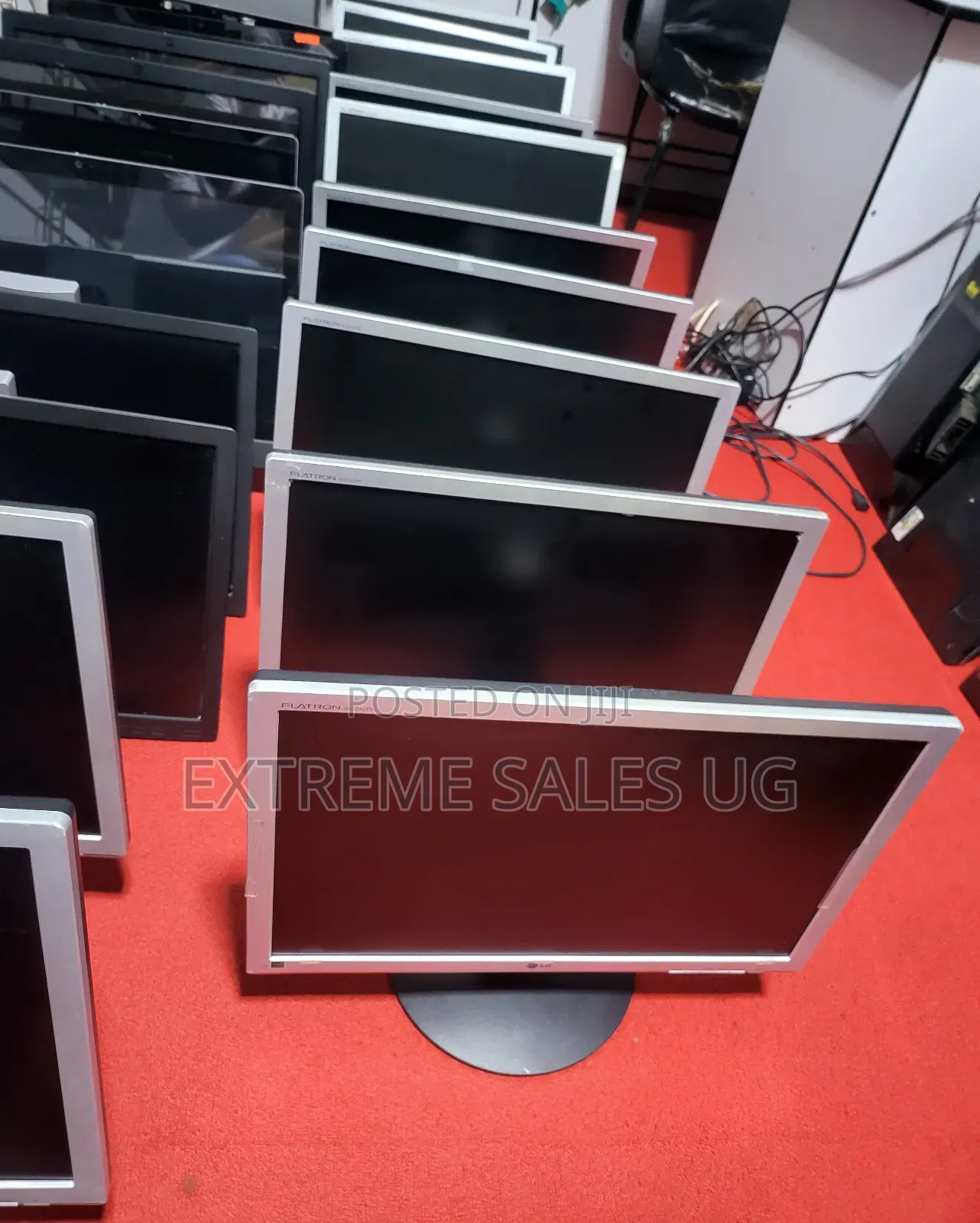 22 Inches LG Monitors Available at Only 