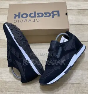 Original Unisex Suede Reebok Classic Sneakers