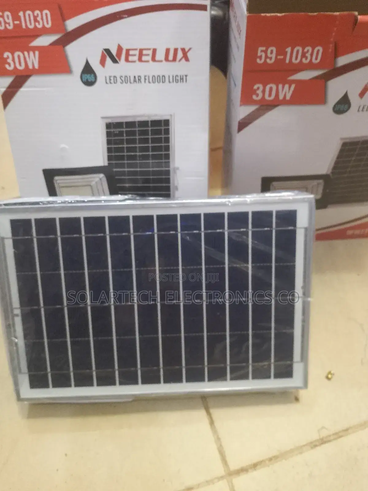 30W Solar Flood Lights Elm