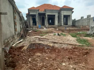 Furnished 4bdrm Bungalow in Najjera Gated, Central Division for sale