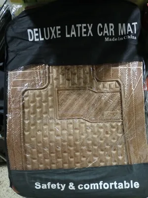 Car Mats and Car Carpets. A Set of Five Seater