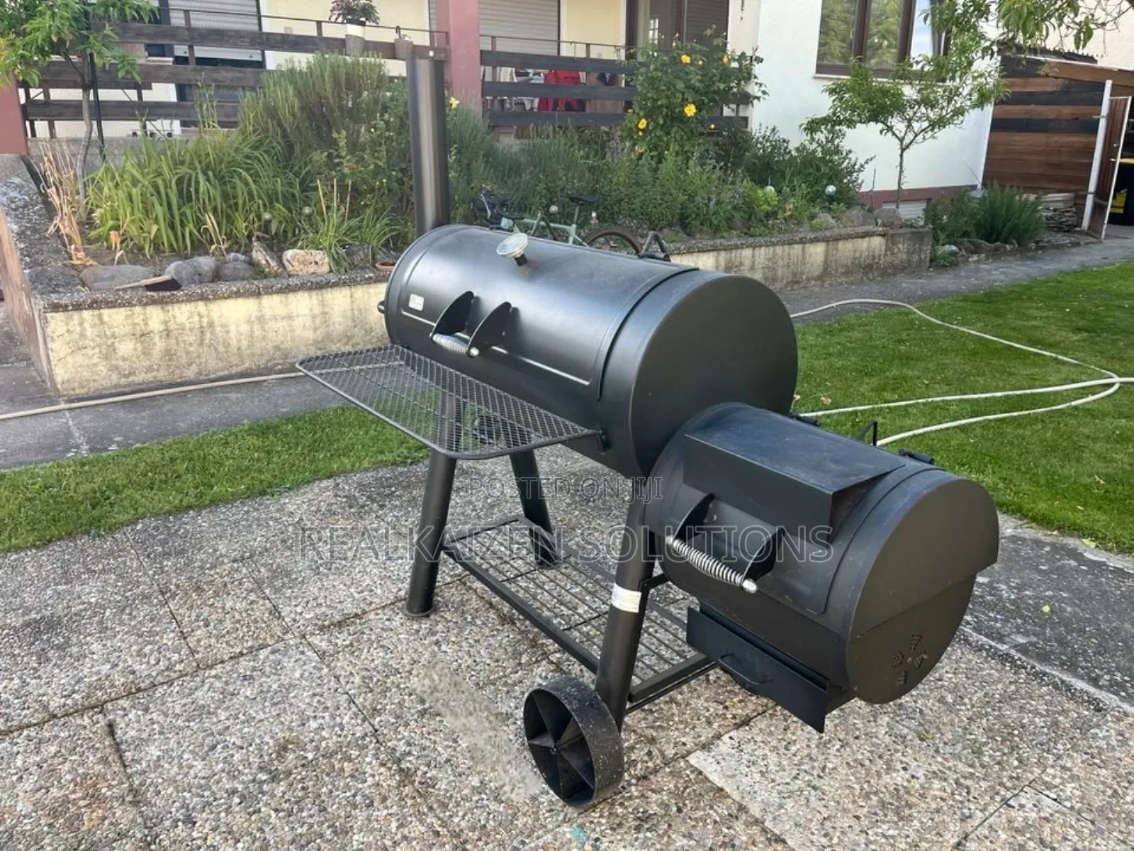 Heavy Duty Outdoor Charcoal BBQ Grill With Offset Smoker