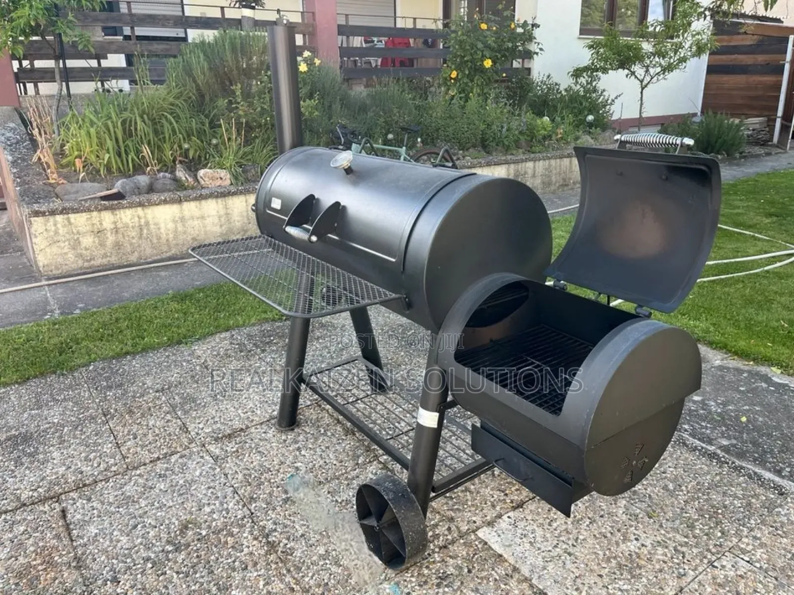 Heavy Duty Outdoor Charcoal BBQ Grill With Offset Smoker