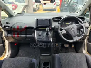 Toyota Wish 2011 White