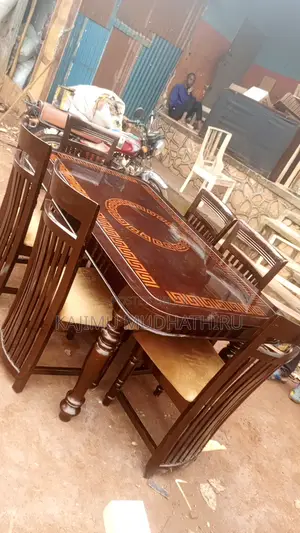 Mahogany Dinning Table