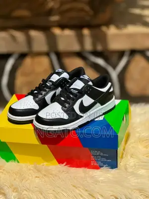 Nike Dunk SB Low